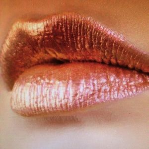 FOCALLURE Metallic Velvetine Lipstick